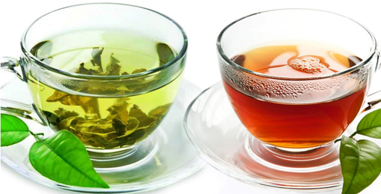 Лучше пить черный чай или зеленый. Черный и зеленый чай. Чой зеленний. Napitki Чой.